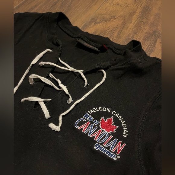 Fitted bartender Molson Canadien lace up V neck T shirt Small embroidered logo - Picture 3 of 4